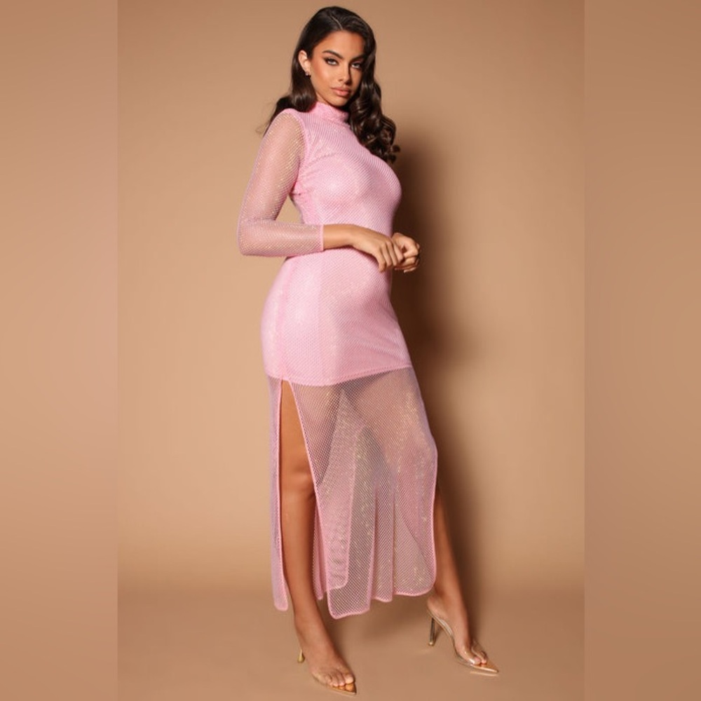 FASHION NOVA